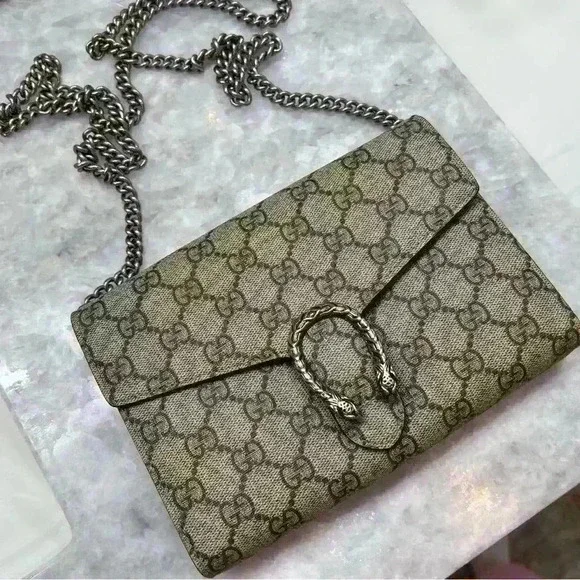 GUCCI GG Supreme Monogram Mini Dionysus Chain Wallet - Picture 2 of 7